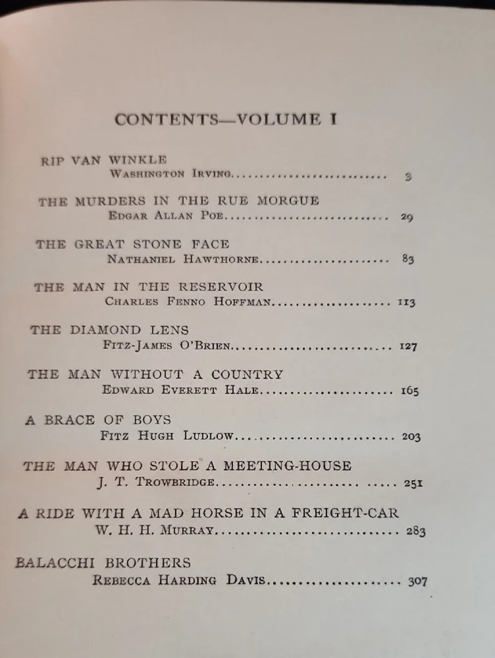 Short Story Classics American Hardcover Book Set - Beige